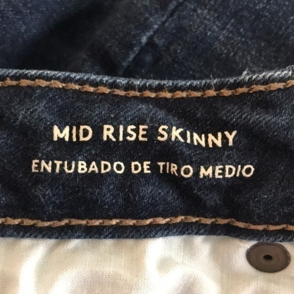 Universal Thread Mid Rise Skinny Jeans Size 6/28R - Picture 9 of 14